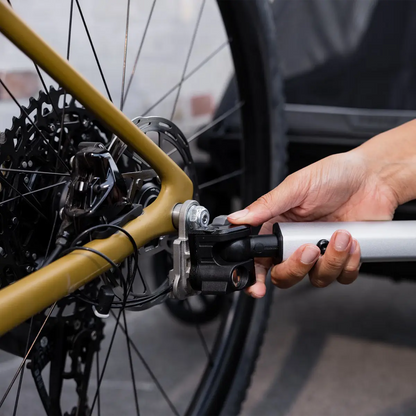 Thule Axle Mount ezHitch™ Plate – Achsplatte für Thule Chariot Cross 2 & Sport 2 (1- und 2-Sitzer) - KnirpsExperte